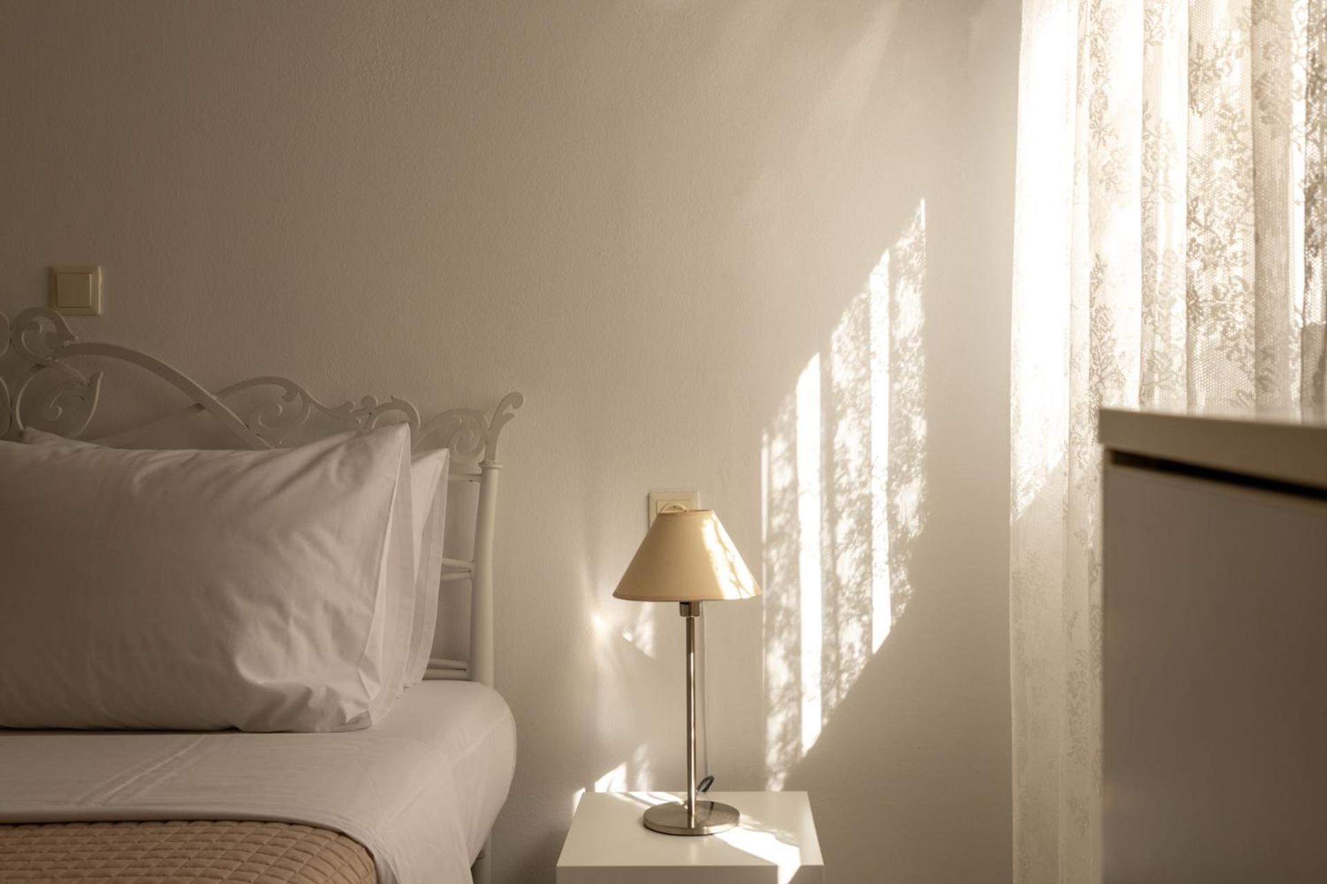 Elio A 1Bdr Apt With Garden 1 Min From The Beach By Hospi Heraklion  ภายนอก รูปภาพ
